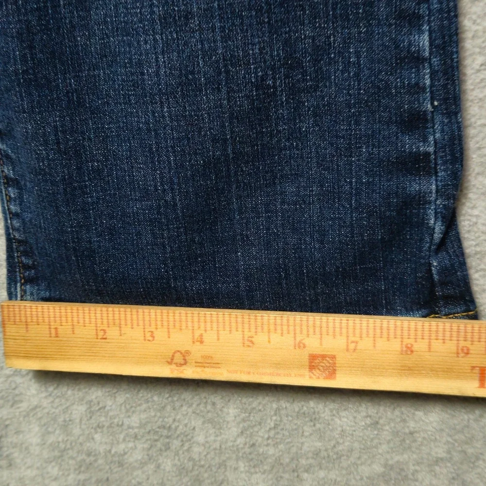 Levis levis 515